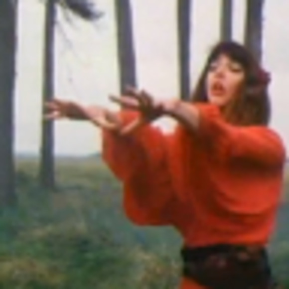 Meet your Posher, Courtney - Picture 1 of 1